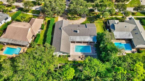 7548 Estrella Cir, Boca Raton FL  33433-1629 exterior