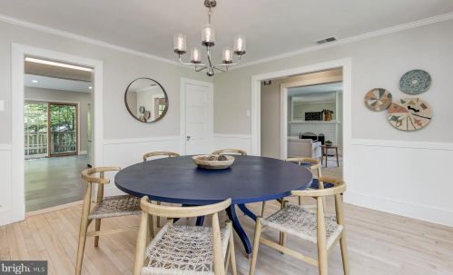 3912 Blackthorn St, Bethesda MD 20815-5056 exterior