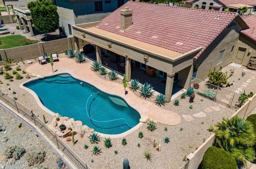 16814 1st Dr, Phoenix AZ 85021-5670 exterior