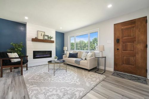 4985 Aspen St, Pittsburgh PA  15122-1250 exterior