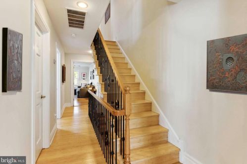 769 24 St, Philadelphia PA 19130-2539 exterior