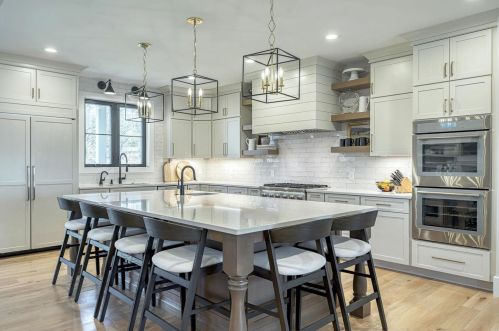 100 Ladue Meadows Ln, Saint Louis MO 63141-7503 exterior