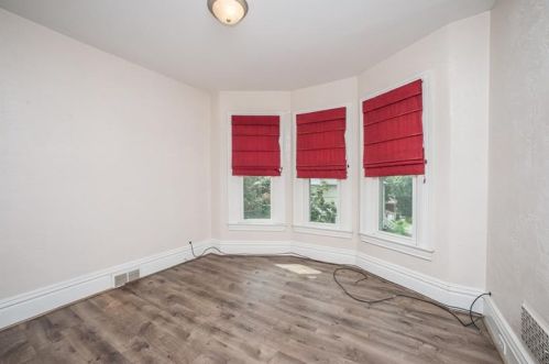 18 Linwood Ave, Pittsburgh PA  15205-4414 exterior