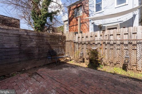 223 R St, Washington DC  20002-2155 exterior