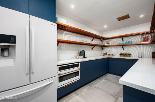 5812 44th Pl, Phoenix AZ  85040-4056 exterior