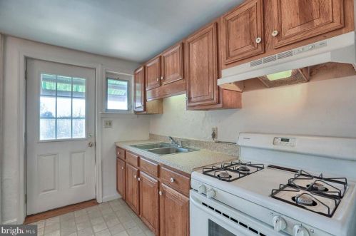 408 Prospect St, Lancaster PA 17603-5734 exterior