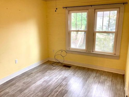 24 Arbutus Ave, Defuniak Springs FL 32435-2426 exterior