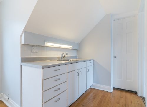 3448 Damen Ave, Chicago IL 60608-6835 exterior