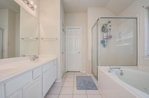 6714 Mahan Wood Dr, Humble TX 77346-3364 exterior