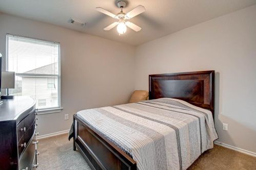 8909 Elm Drake Ln, Humble TX 77338-1171 exterior