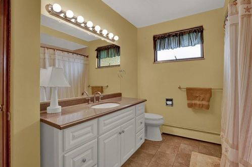 4412 Everlawn St, Pittsburgh PA 15122-2112 exterior