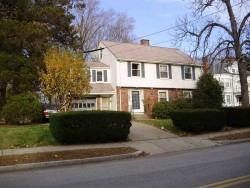 95 Washington St, Newton, MA 02458-2248