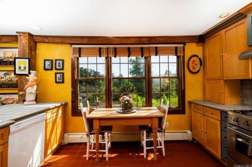 626 Br Rd, Patterson NY 12563-2180 exterior