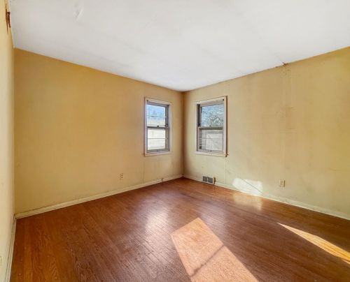 3065 72, Milwaukee WI 53220-4431 exterior