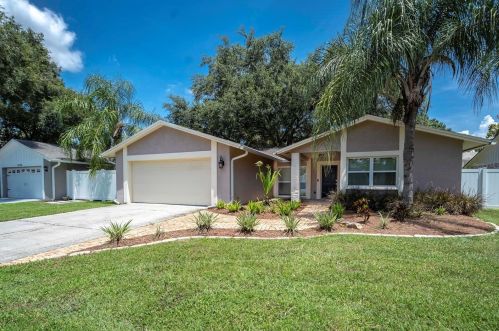 15707 Country Lake Dr, Tampa FL  33624-1514 exterior