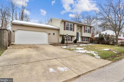 441 Lincoln Dr, Glen Burnie MD 21060-8706 exterior