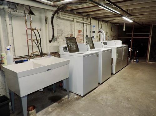 5523 Ellsworth Ave, Pittsburgh PA  15232-1860 exterior