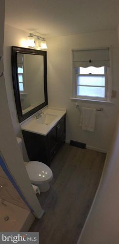 215 Franklin Ave, Camden NJ  08108-2906 exterior