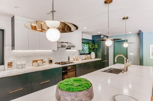 1349 Murchison Dr, Millbrae CA 94030-3025 exterior