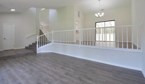 2103 Bristol Park Cir, Turlock CA  95382-2965 exterior