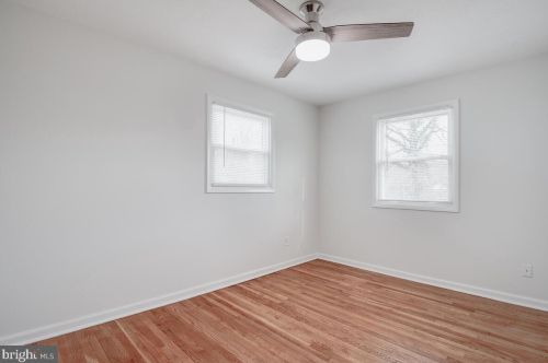 11902 Valleywood Dr, Silver Spring MD 20902-2235 exterior