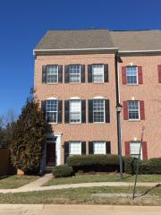 3869 Eisenhower Ave, Alexandria VA  22304-6453 exterior