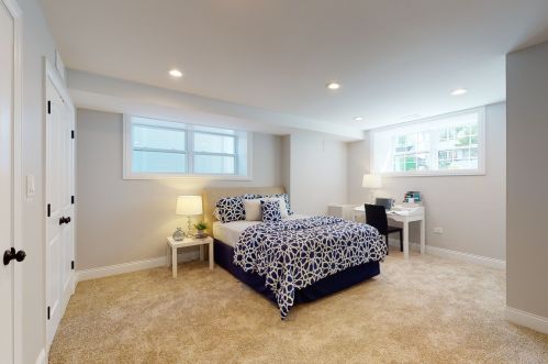 4934 Claremont Ave, Chicago IL  60625-1912 exterior