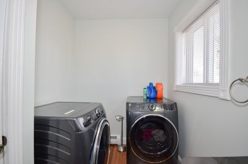 48 Concord St, Dover NH 03820-3138 exterior