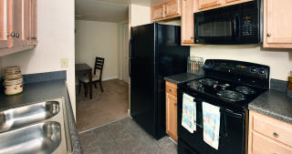 6701 Carnation St, Richmond VA  23225-7901 exterior