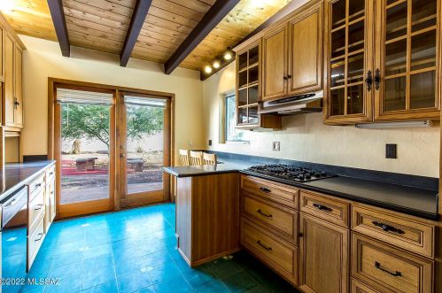 2110 Water St, Tucson AZ  85719-3437 exterior