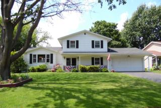 179 Parklands Dr, Rochester, NY 14616-2047