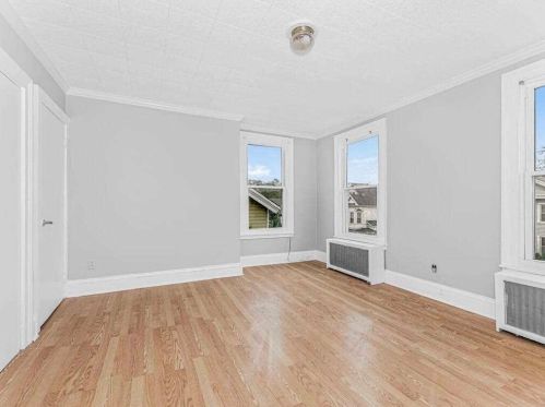 321 Church St, Poughkeepsie NY  12601-4263 exterior