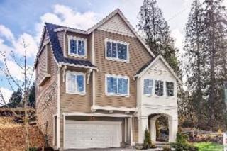 670 Mt Baker Ave, Seattle, WA 98059-4834