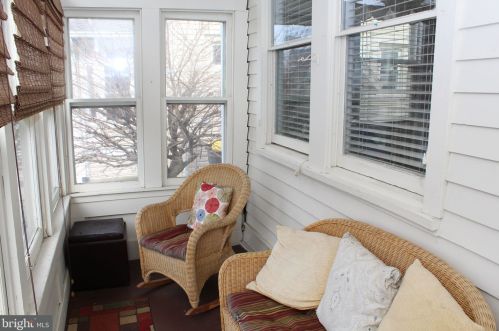 15 6th St, New Castle, DE 19720-5088