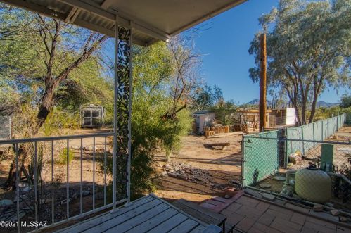 11251 Picture Rocks Rd, Tucson AZ 85743-9615 exterior