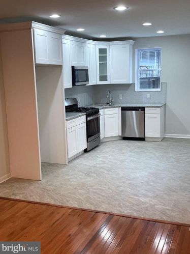 6624 18th St, Philadelphia PA  19126-2617 exterior