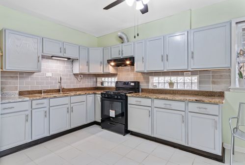 6237 Maplewood Ave, Chicago IL  60629-1623 exterior