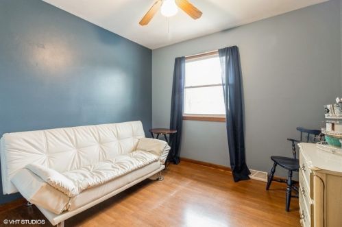 115 Willow Ave, Bull Valley IL 60098-2573 exterior