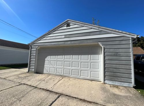 2640 71, Milwaukee WI 53219-2511 exterior