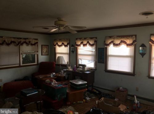 116 Gerald Dr, Chester PA 19014-1714 exterior