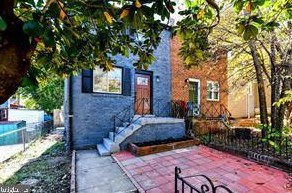 5365 Ames St, Washington DC 20019-3357 exterior