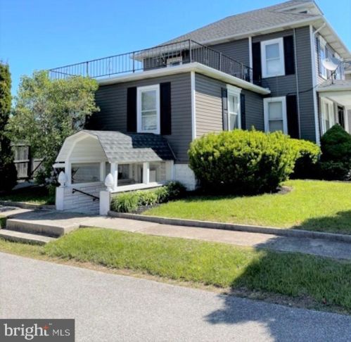 109 Elm Ave, Hanover PA 17331-1906 exterior