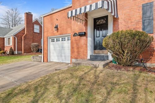 504 Nichols Rd, Pittsburgh, PA 15237-3311