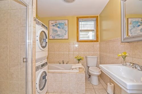 609 Dorchester Ave, Boston MA exterior