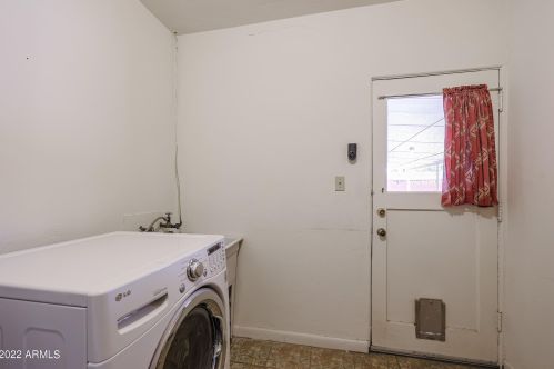 5641 7 Dr, Phoenix AZ 85029-1805 exterior