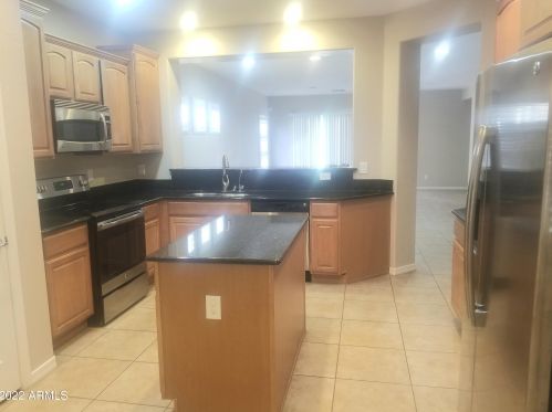 27021 51st Ln, Phoenix AZ  85083-6318 exterior