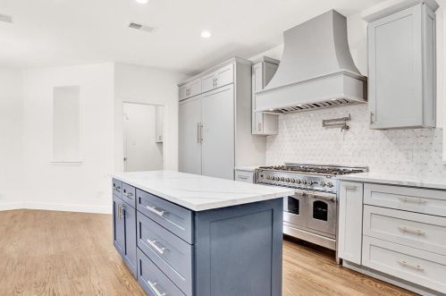 1751 Sagebrush Dr, Frisco TX 75033-7648 exterior