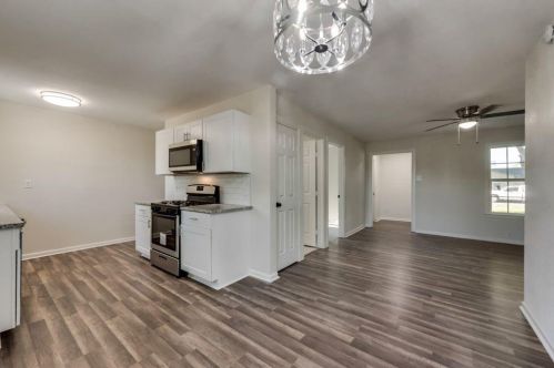 8340 Campanella Dr, Dallas TX  75243-1810 exterior