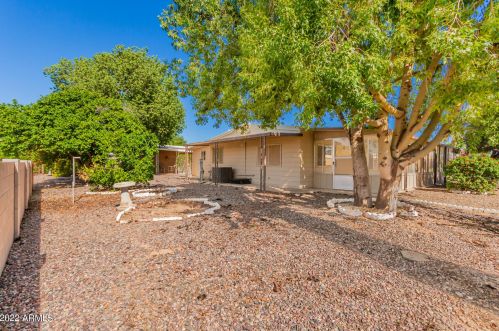 9010 Olive Ln, Chandler AZ  85248-6404 exterior