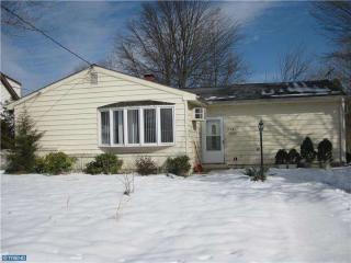 276 George Dye Rd, Trenton, NJ 08690-2319